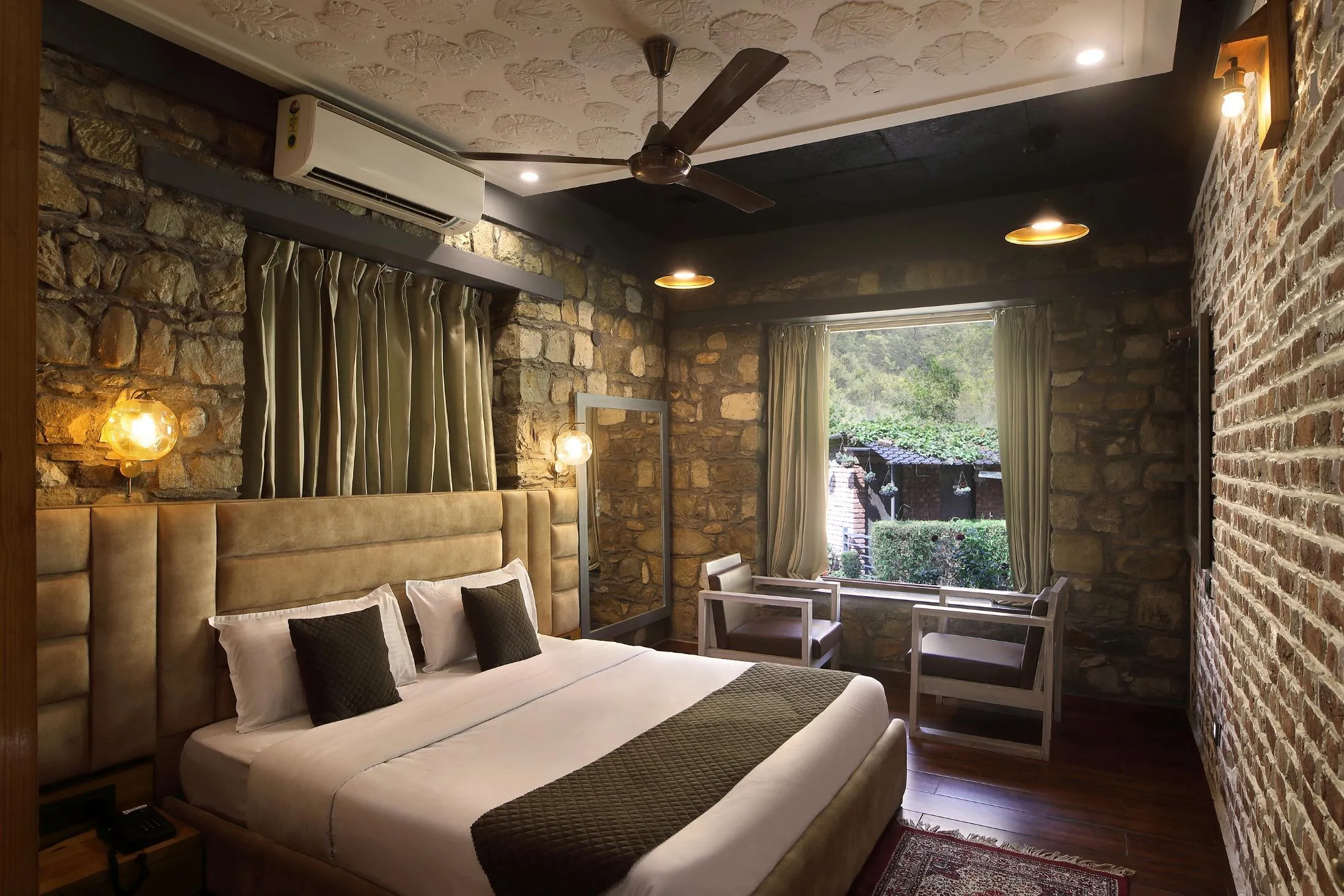 2 Room Villa