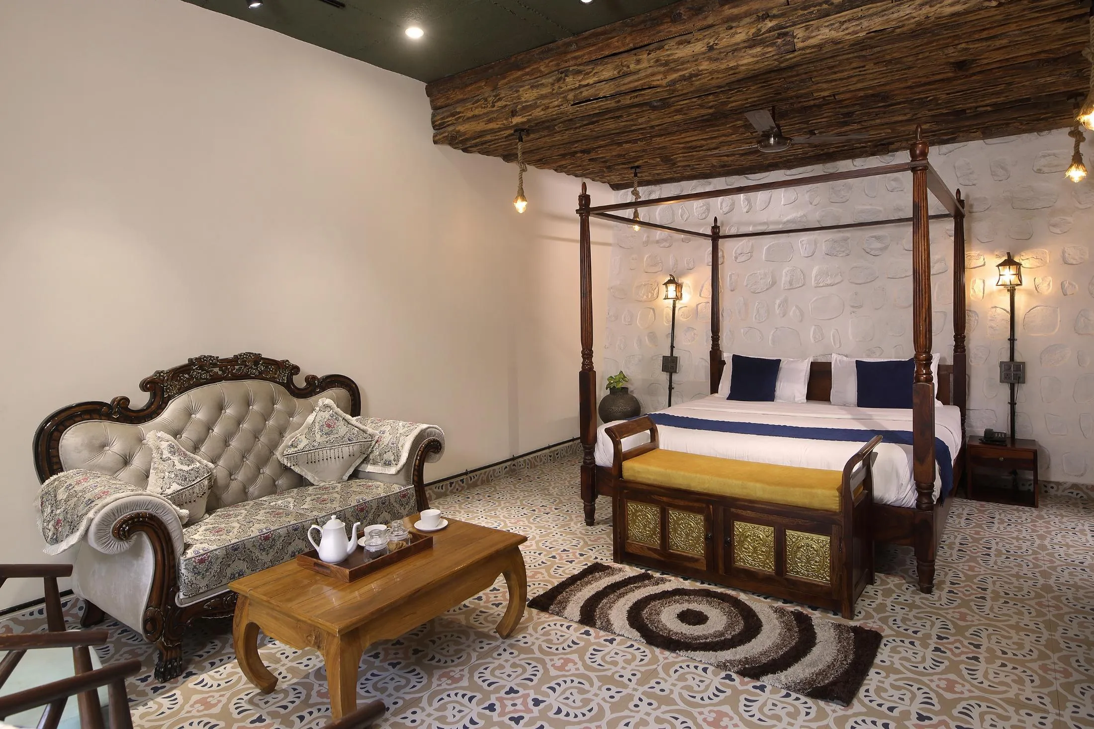Jacuzzi Room